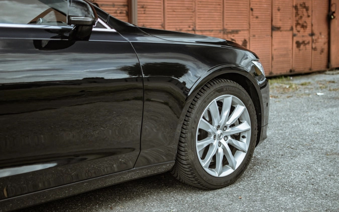Volvo S90 cena 115000 przebieg: 115000, rok produkcji 2017 z Warszawa małe 211